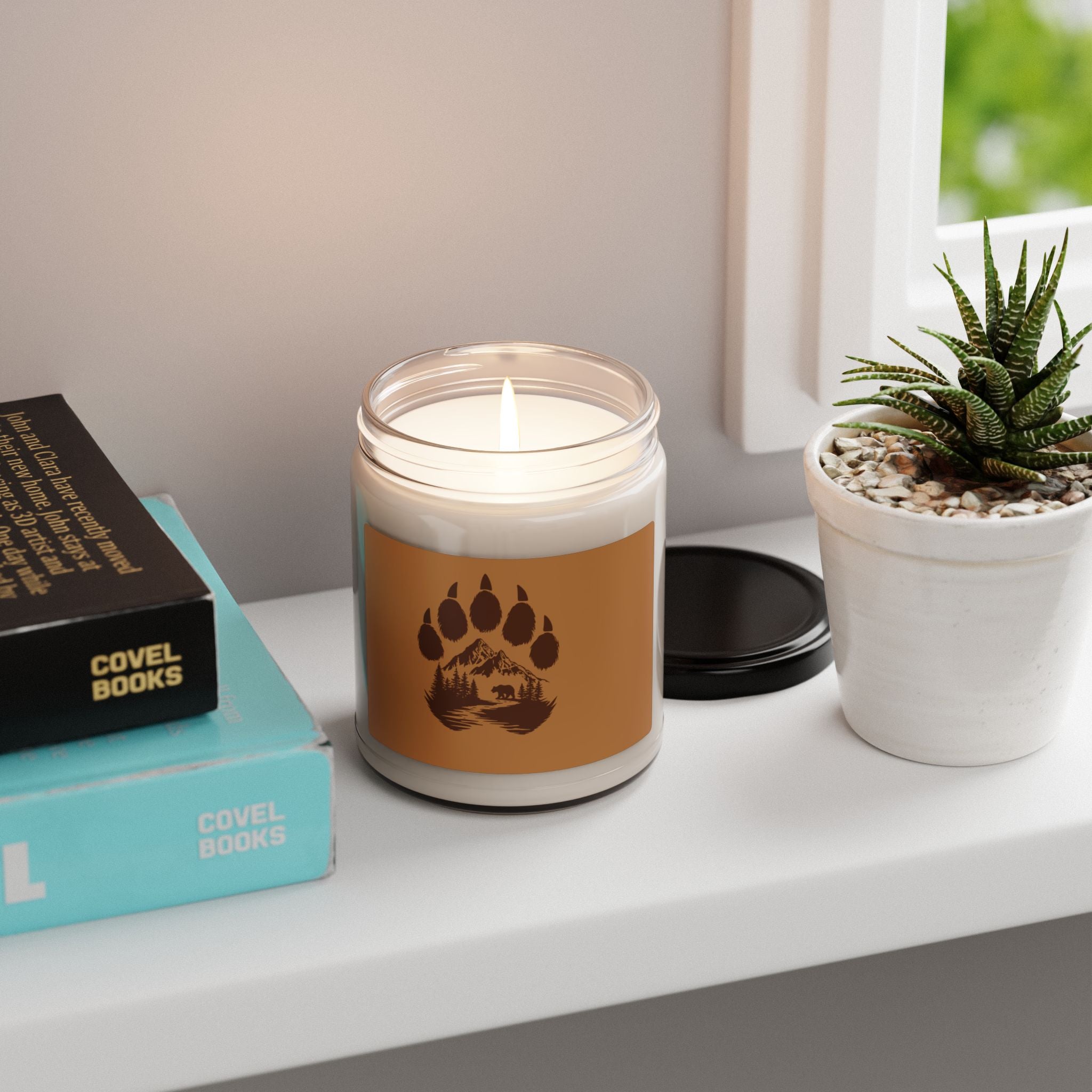 Cabin Paw Print Soy Candle — 9oz Scented Rustic Woodland Candle